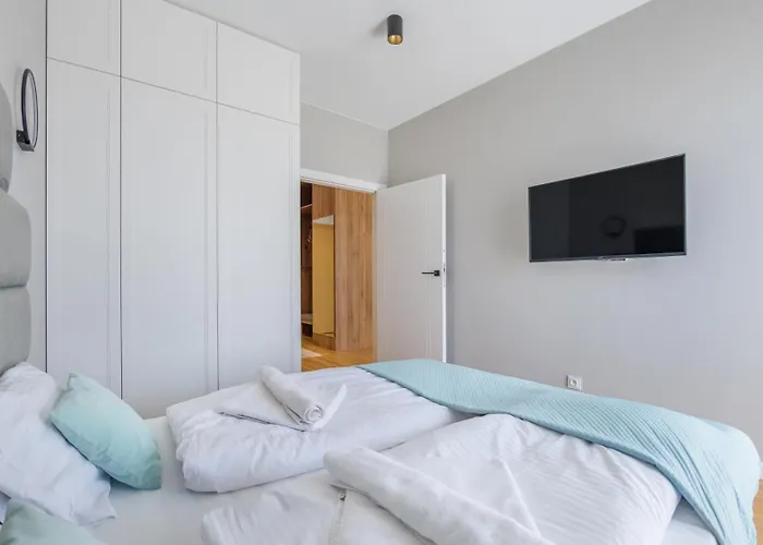 Sloneczna Dolina, Sun & Snow